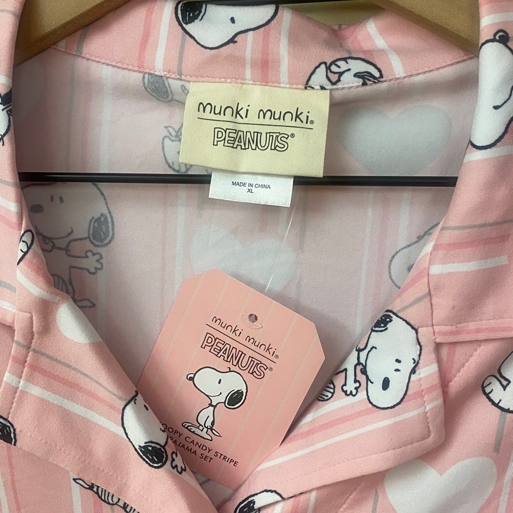 New! Munki Munki Peanuts Snoopy Candy Stripe Pajama Set XL - Picture 3 of 5